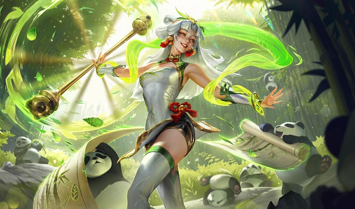 Panda Pal Lux Skin Panda Pal Lux splash art